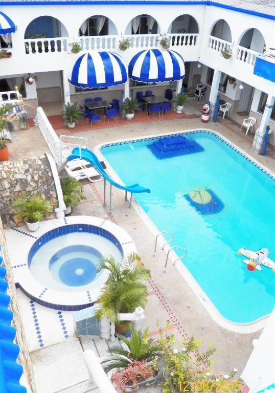 Hotel Villa Del Rosario Nuevo Мелгар Екстериор снимка
