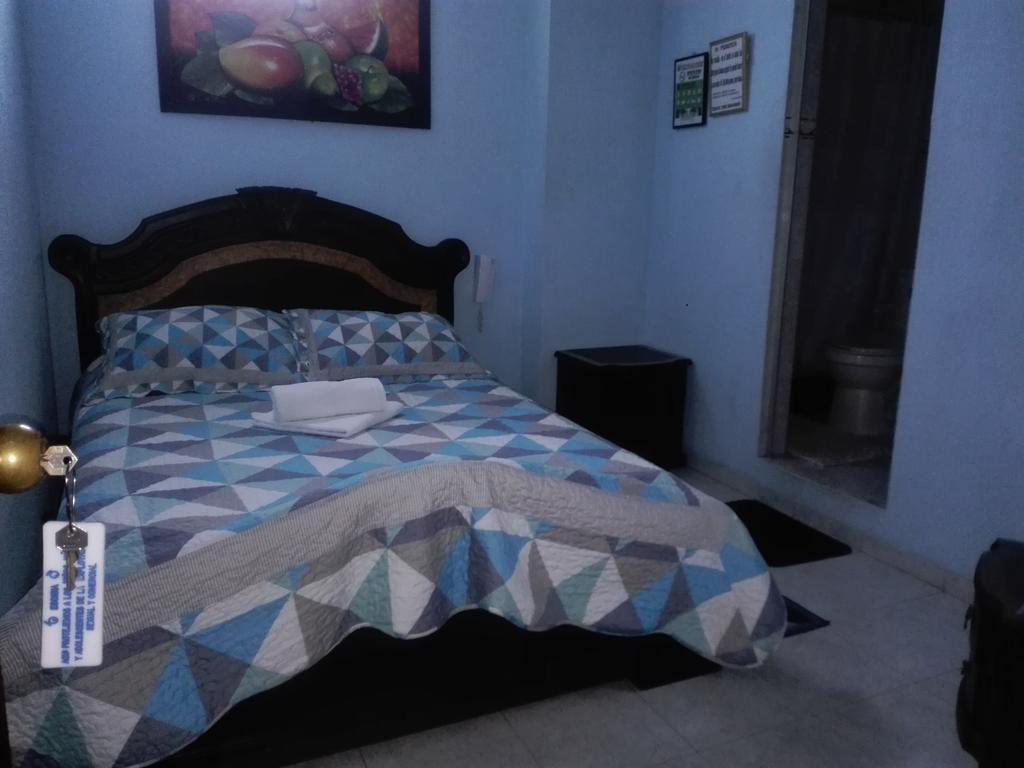 Hotel Villa Del Rosario Nuevo Мелгар Екстериор снимка