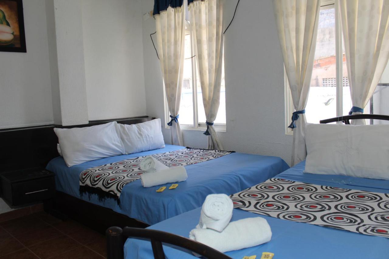Hotel Villa Del Rosario Nuevo Мелгар Екстериор снимка