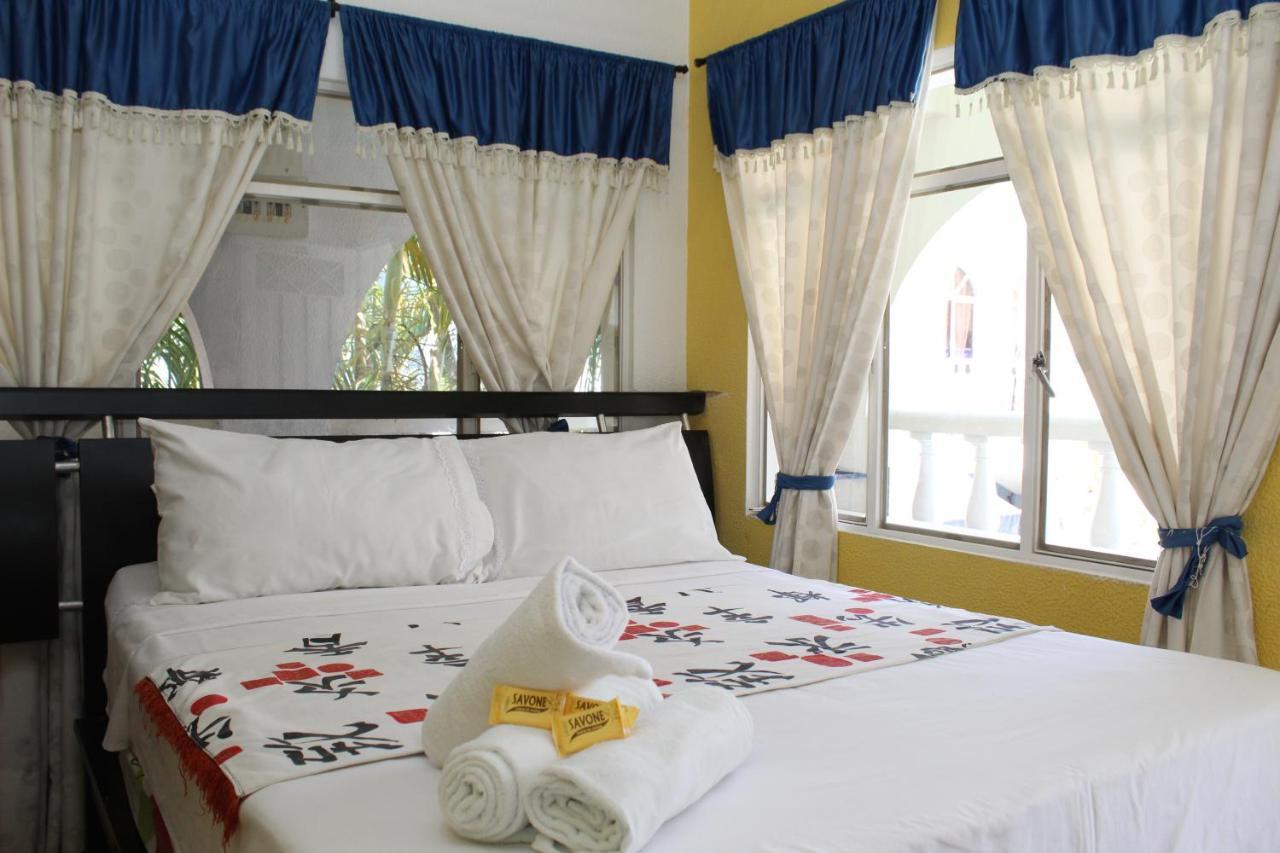 Hotel Villa Del Rosario Nuevo Мелгар Екстериор снимка
